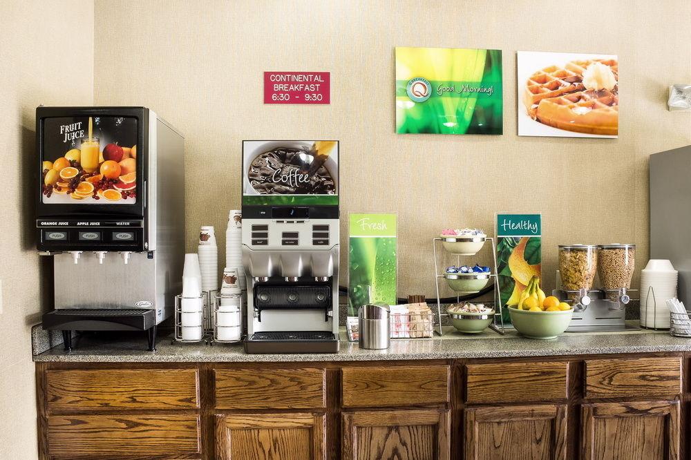 Everspring Inn & Suites Hill City Esterno foto