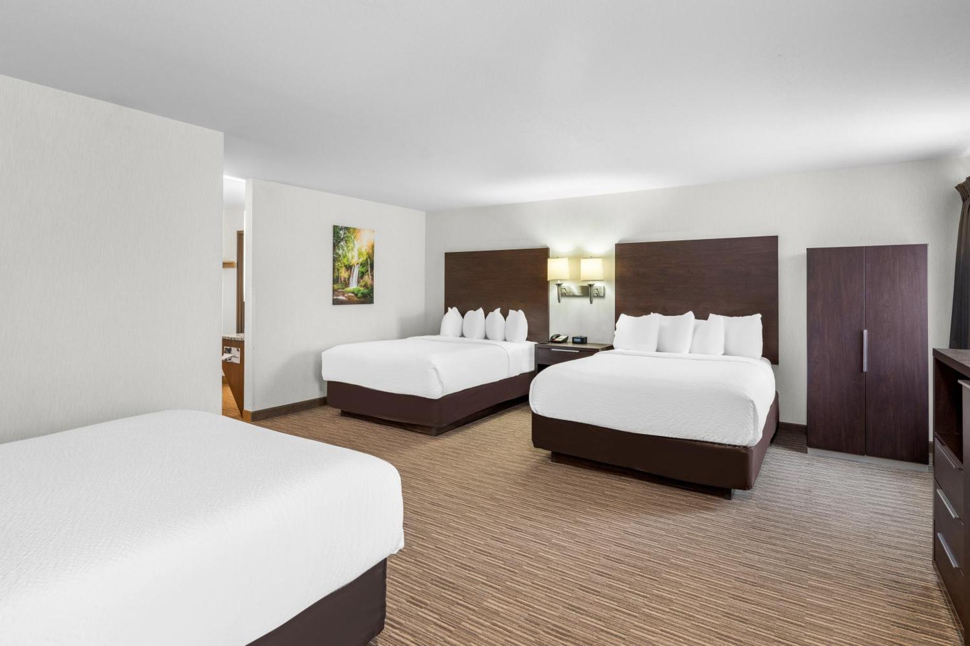 Everspring Inn & Suites Hill City Esterno foto